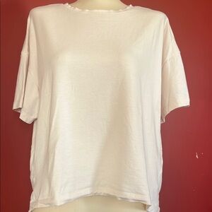 Like new Pale pink Cropped Short Sleeve T-Shirt